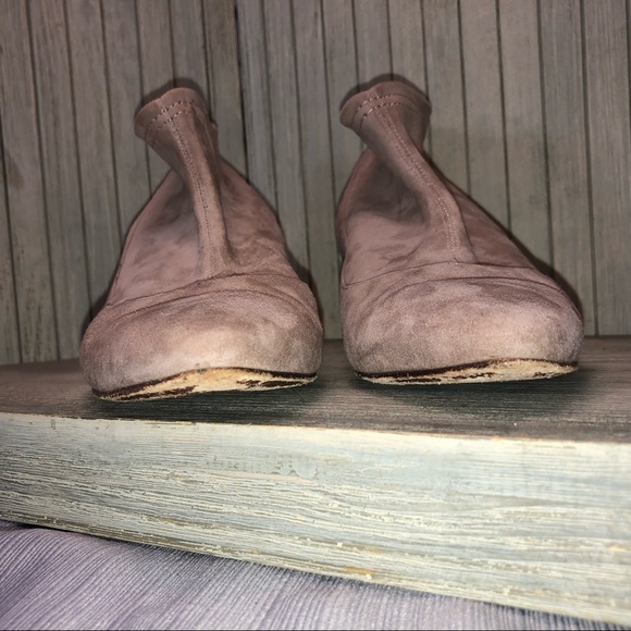 Flawless Aquatalia Beige-Grey Pointed Toe Suede Short Boots 5.5. Made in Italy. - Picture 3 of 11